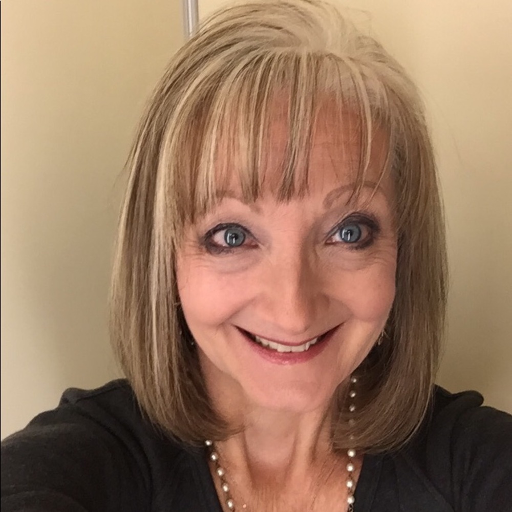 Meet your Posher, Stacey